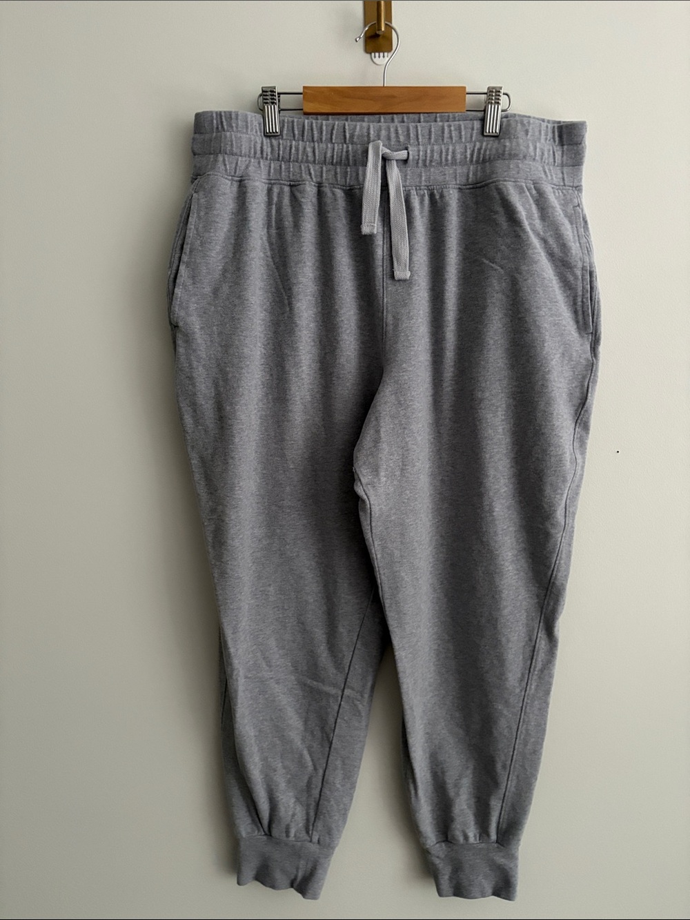 Pact Organic Cloudknit Jogger in Heather Grey Athletic Athleisure Travel Size XL